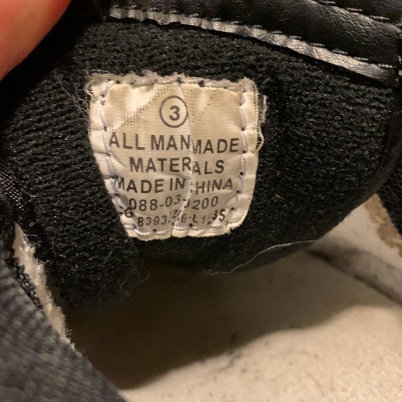 Lotto size 3 youth soccer cleats - Picture 3 of 4